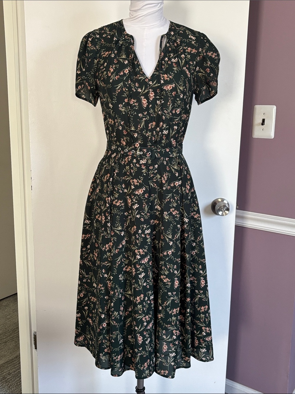 Unique Vintage 1950s Emerald & Pink Floral Dahlia Midi Dress